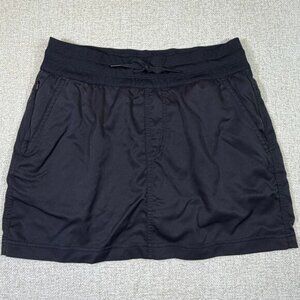 The North Face Women Med Black Athletic Hiking Outdoor Performance Fit Skort Pro